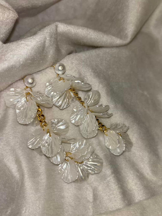 Petal Shells 18K Gold Plated Premium Earrings