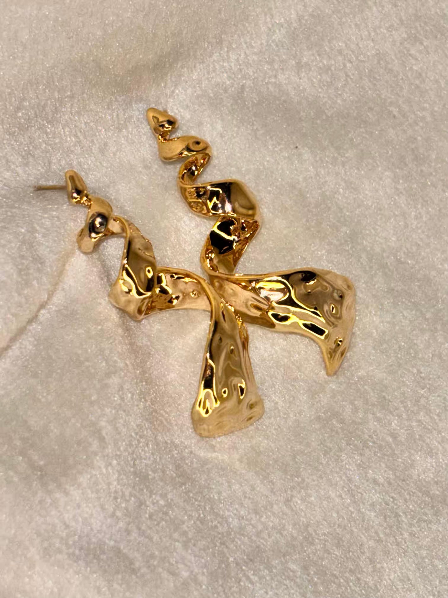 Golden Twist Earrings 18K Gold Plated Earrings Premium Earrings