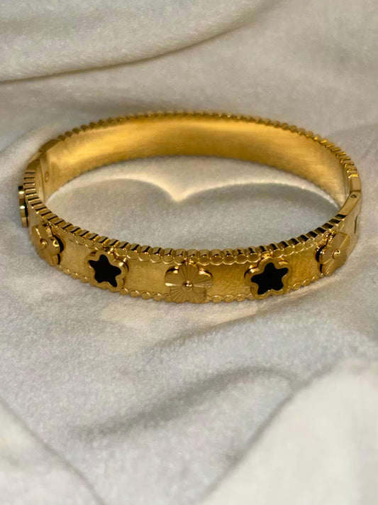 Star Motif Bangle 18K Gold Plated Premium Kada Bangle