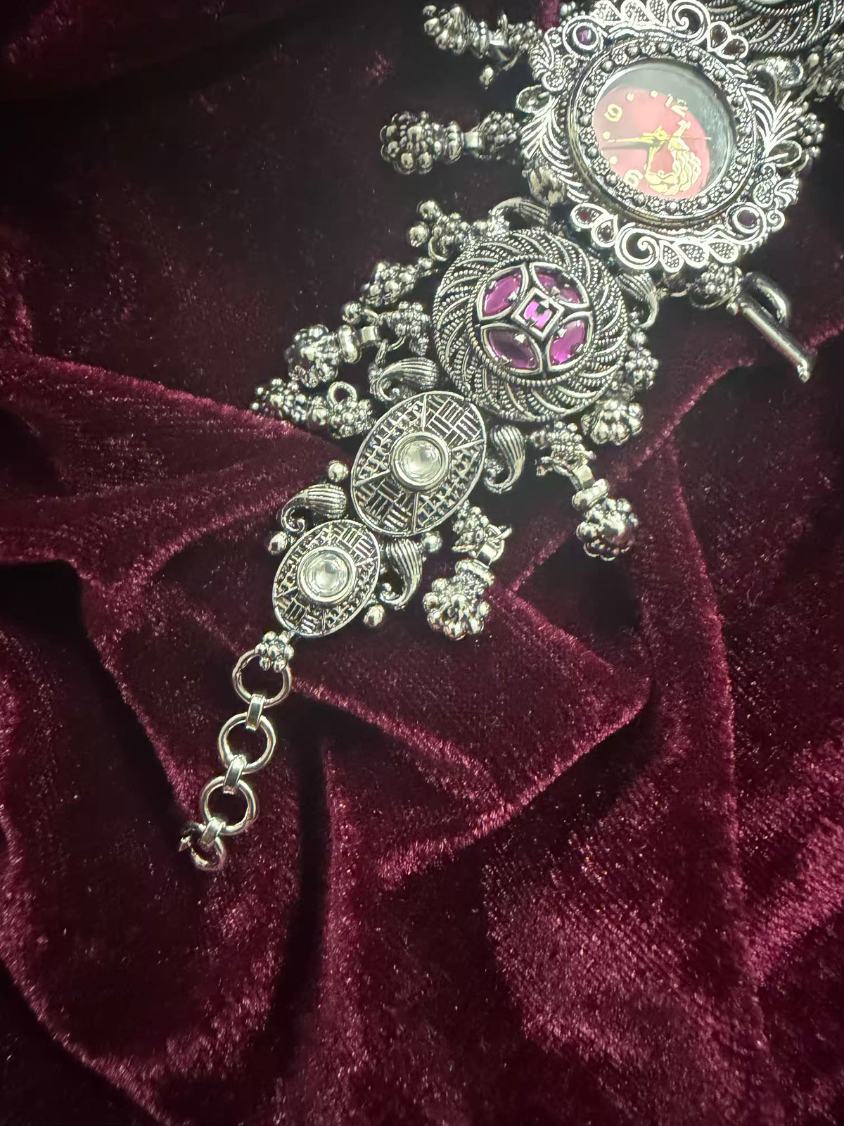 Viral Navratri Elegance Silver-Tone Navratri Oxidised Heritage Watch