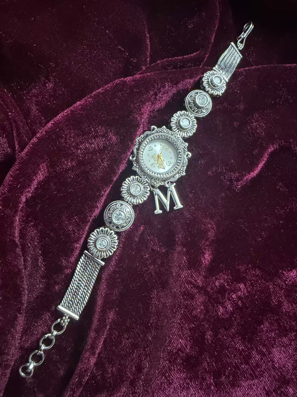 Zariya Navratri Oxidized Heritage Watch