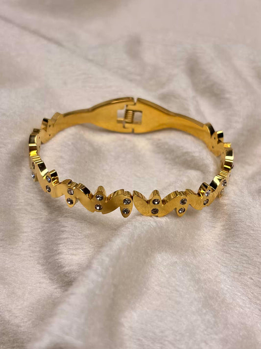 For Thin Wrist Studded Wave Bangle 18K Gold plated Premium Bangle 2.2 - 2.4 Size