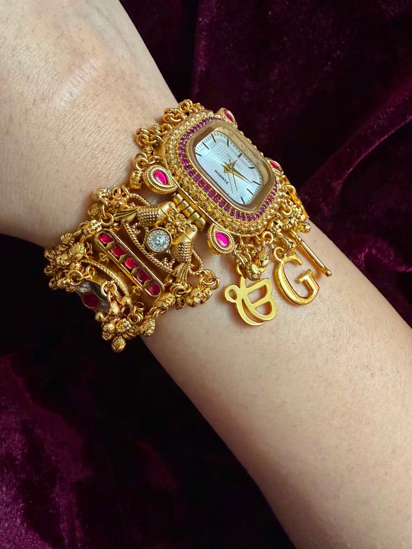 Rangrez Royale Heritage Watch Rakhi in Premium Swarovski (Free Initial)