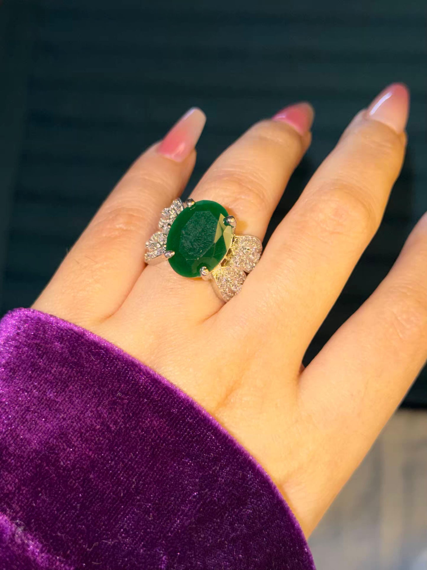 Emerald Green Oval Big Silver Plated Size 7 Us Ring