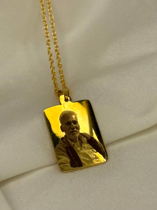Photo Customised Necklace 18K Gold Plated Premium Necklace (Only Pre-paid)