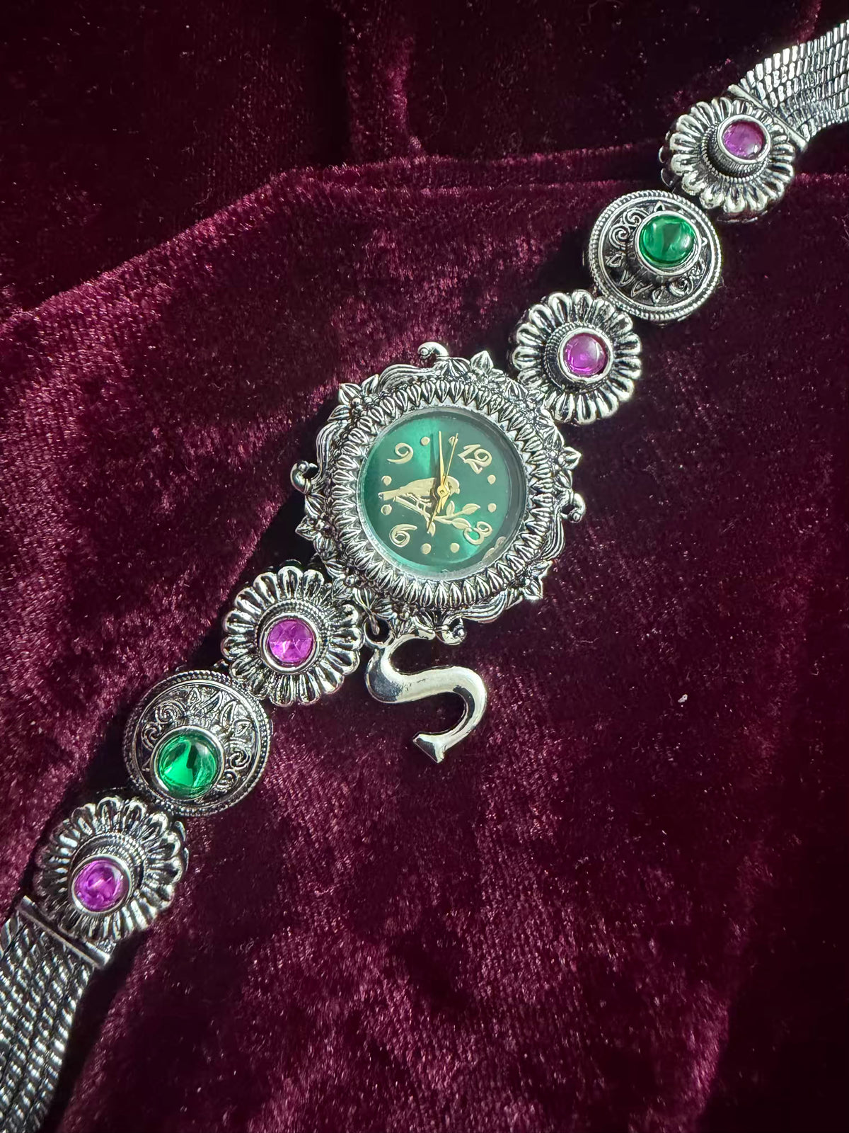 Nazakat Emerald Bloom Silver-Tone Navratri Oxidised Heritage Watch