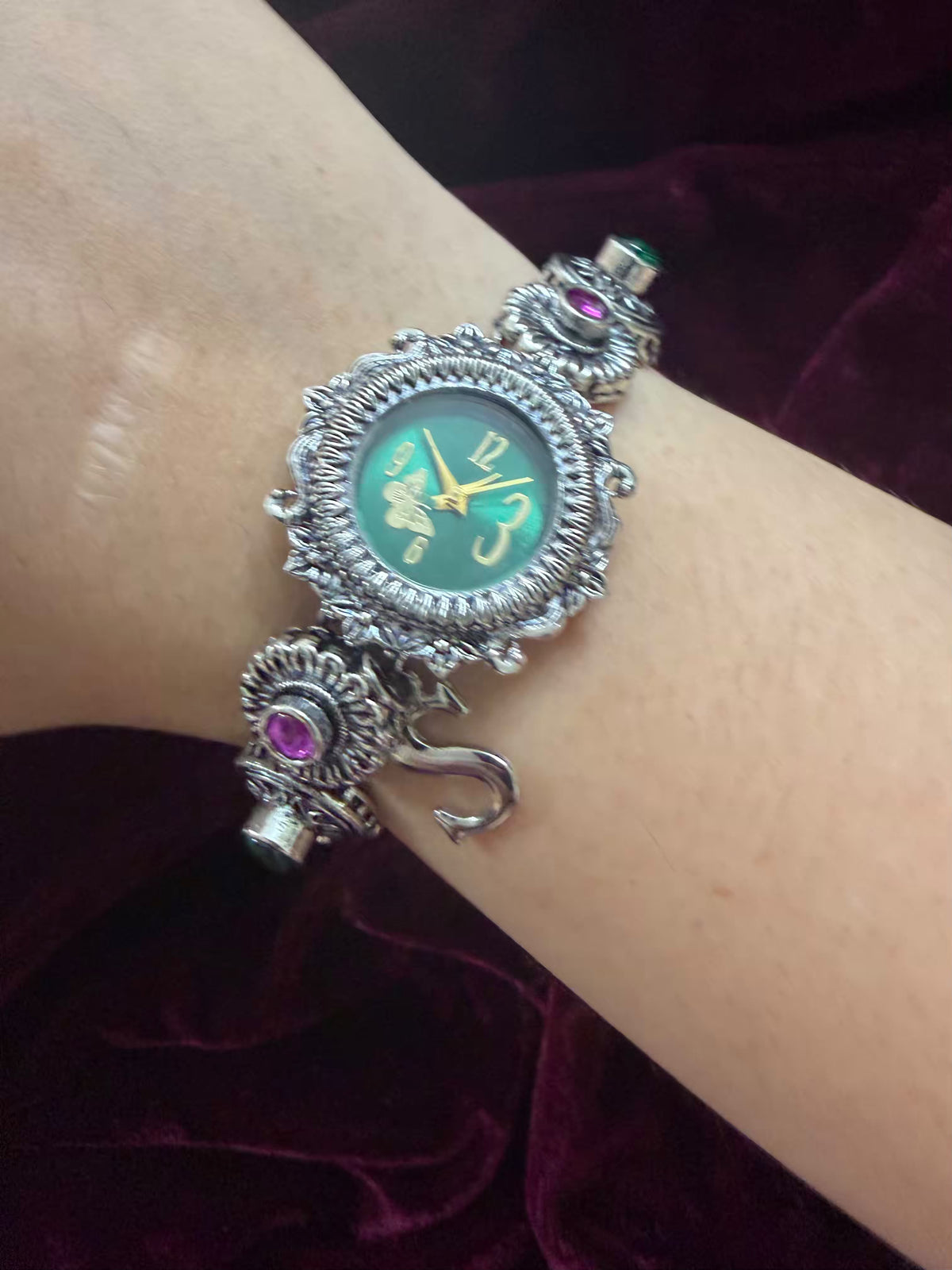 Regal Emerald Shringar Silver-Tone Navratri Oxidised Heritage Watch