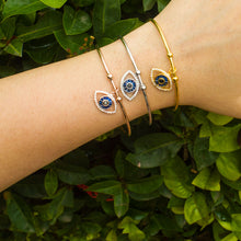 Load image into Gallery viewer, Simplistic Evil Eye Kadha Bracelets
