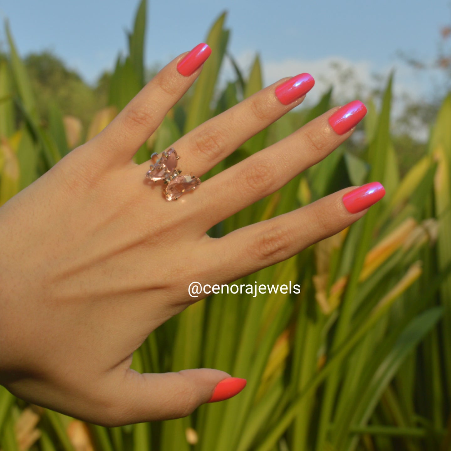 Crystal Butterfly Light Peach / Pink Ring