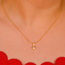 Load image into Gallery viewer, Gold Diamond Necklace
