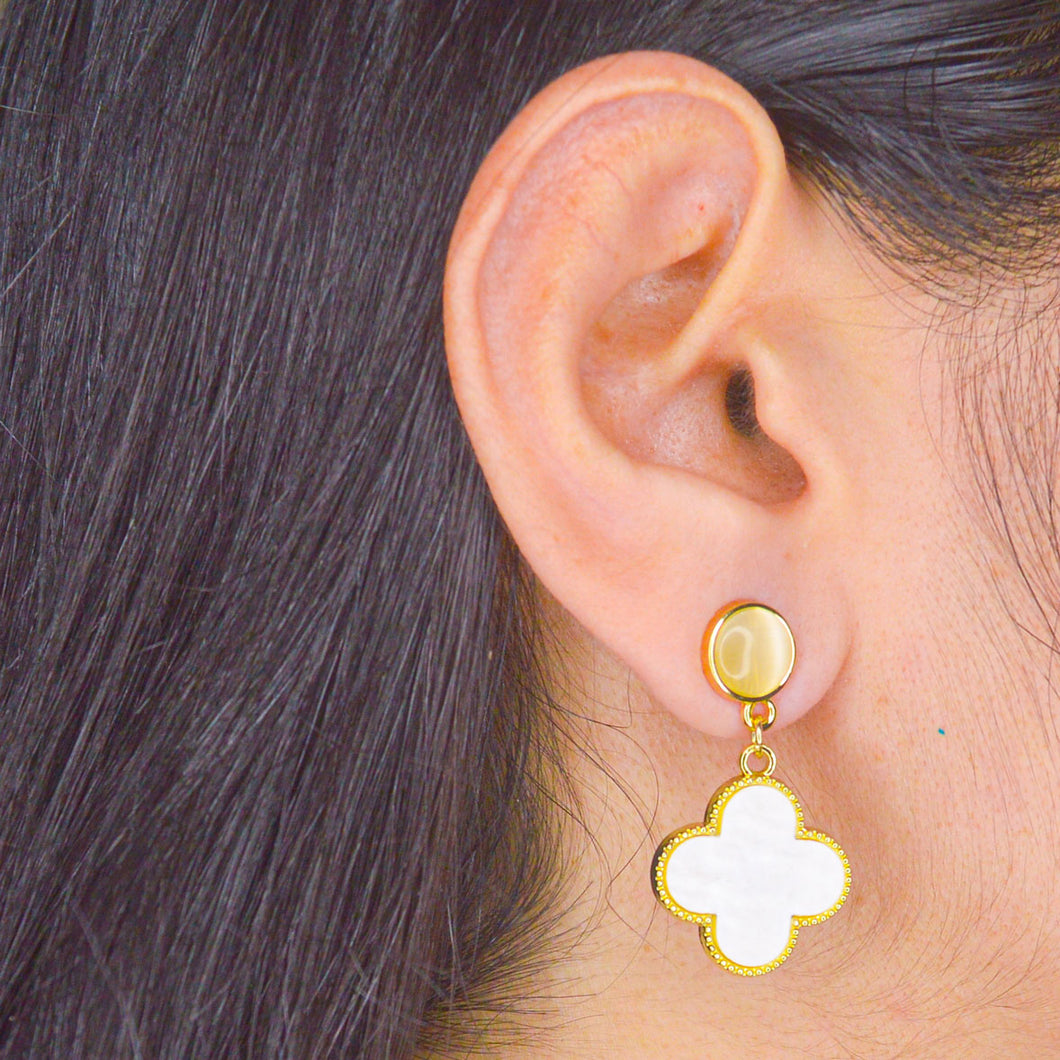 White Clover Earrings - Gold