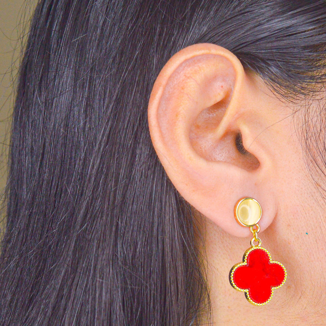 Red Clover Earrings - Gold