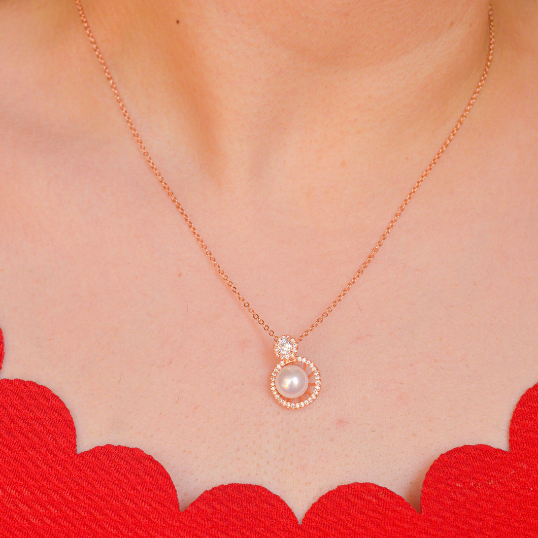 Pearl Shell Basket Necklace - Rose Gold