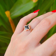 Load image into Gallery viewer, Clover Black Mesh Ring ( Rose Gold )
