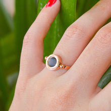 Load image into Gallery viewer, Roman Reversible White and Black Ring ( Rose Gold )
