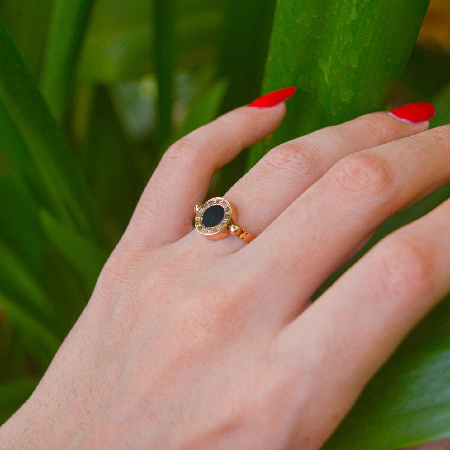 Roman Reversible White and Black Ring ( Rose Gold )