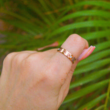 Load image into Gallery viewer, Roman Style Studded Band Ring ( Rose Gold )
