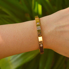 Load image into Gallery viewer, Dash Alternate Diamond Kadha Bangle Bracelet ( Rose Gold )
