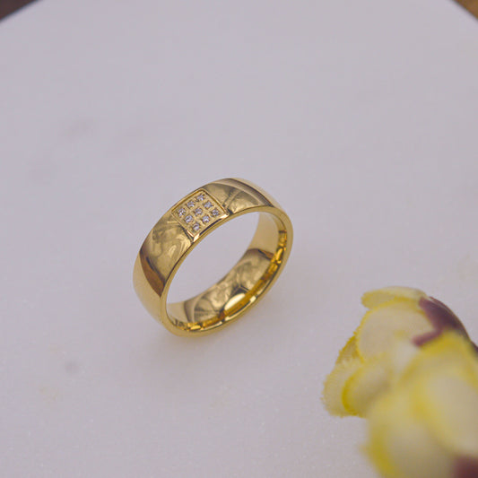 Gold Square Diamonds Ring - Unisex
