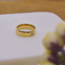 Load image into Gallery viewer, Gold Square Diamonds Couple Band / Men Promise Ring - Gold

