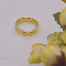 Load image into Gallery viewer, Classic Plain Gold Couple Ring Band / Men Promise Ring
