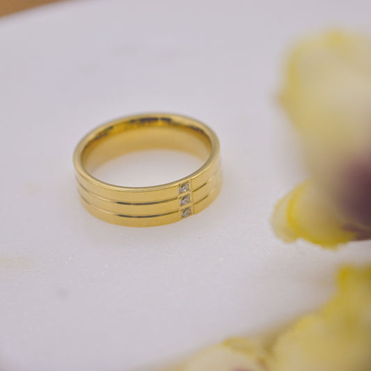 Tri Studded Plain Gold Ring Band